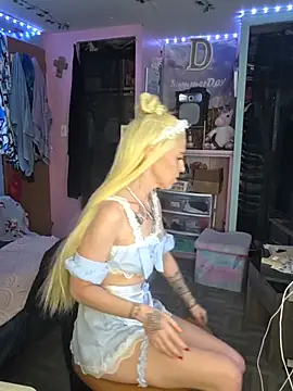 Purple2StayThnxx online show from 04/07/26, 11:17