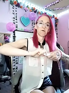 Purple2StayThnxx online show from 10/16/25, 02:58