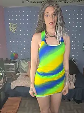 Purple2StayThnxx online show from 05/19/26, 11:56