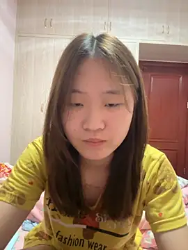 Snapshot of CoCo-s chatting on 09/14/25, 05:24 CoCo-s online show from 09/14/25, 05:24