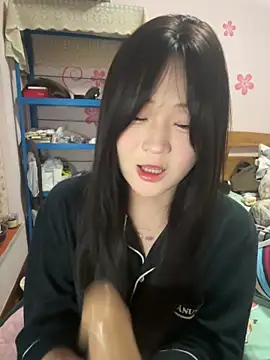 Snapshot of CoCo-s chatting on 02/15/26, 04:17 CoCo-s online show from 02/15/26, 04:17