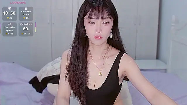 XiaoNana  online show from 10/20/25, 01:29