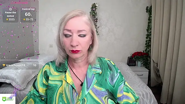 Snapshot of hunters_woman chatting on 05/17/26, 08:53 hunters woman online show from 05/17/26, 08:53