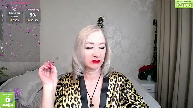 hunters woman online show from 03/31/26, 05:26