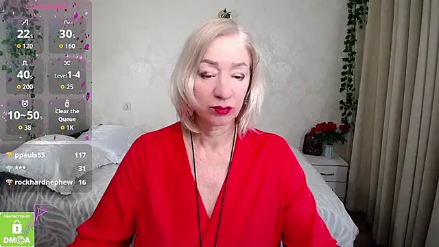 hunters woman online show from 10/29/25, 12:20