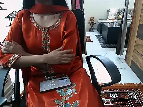 Simranjeet kaur26 online show from 01/18/26, 06:11