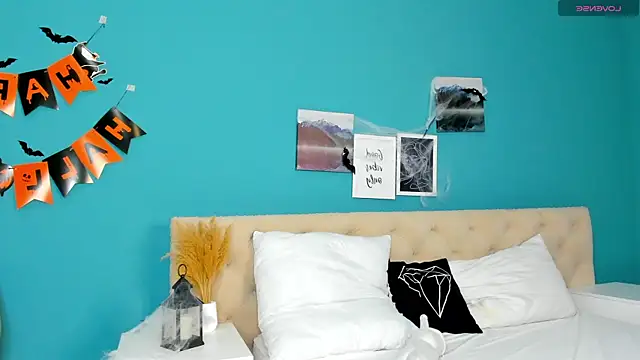 Ameli Shell online show from 10/30/25, 01:15