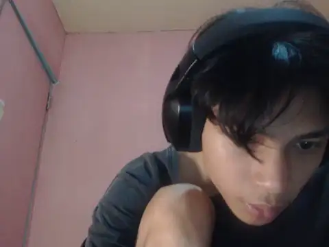 Snapshot of Kyoshi_19 chatting on 06/16/26, 07:30 Kyoshi 19 online show from 06/16/26, 07:30