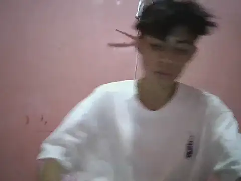 Snapshot of Kyoshi_19 chatting on 09/21/25, 07:02 Kyoshi 19 online show from 09/21/25, 07:02