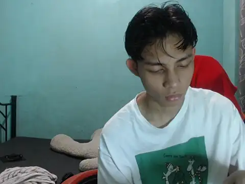 Snapshot of Kyoshi_19 chatting on 10/14/25, 05:30 Kyoshi 19 online show from 10/14/25, 05:30