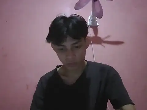 Snapshot of Kyoshi_19 chatting on 10/13/25, 11:12 Kyoshi 19 online show from 10/13/25, 11:12