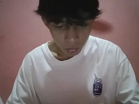 Snapshot of Kyoshi_19 chatting on 09/20/25, 01:05 Kyoshi 19 online show from 09/20/25, 01:05