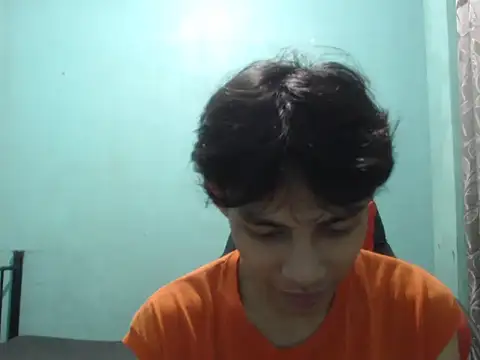 Snapshot of Kyoshi_19 chatting on 10/17/25, 02:08 Kyoshi 19 online show from 10/17/25, 02:08