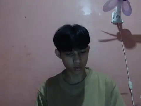 Snapshot of Kyoshi_19 chatting on 10/26/25, 12:05 Kyoshi 19 online show from 10/26/25, 12:05