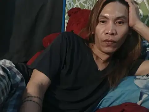 Snapshot of YourTopweng chatting on 11/22/25, 06:07 YourTopweng online show from 11/22/25, 06:07