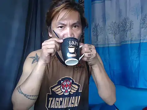 YourTopweng online show from 05/20/26, 04:09