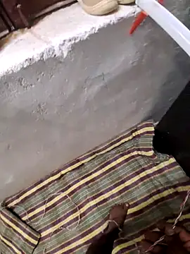 RAYI Queen 3 online show from 11/27/25, 02:50