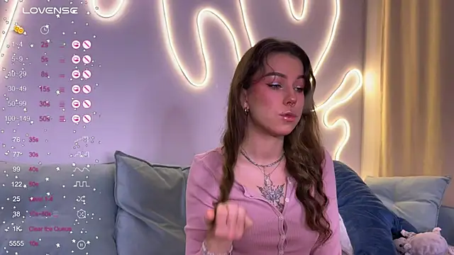 Eva Collinss online show from 11/26/25, 01:16