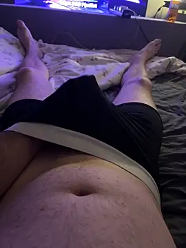 naughtycoupl98 online show from 04/12/26, 01:31