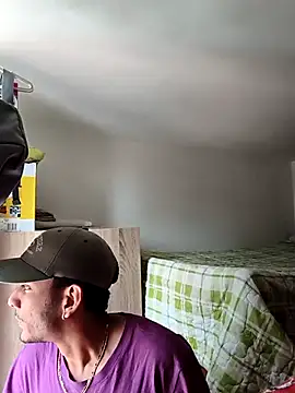 Exlifer online show from 02/17/26, 09:34