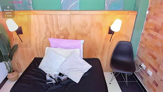 milavega  online show from 03/19/26, 12:38