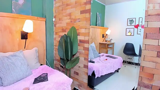 milavega  online show from 02/21/26, 12:07