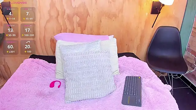 milavega  online show from 03/23/26, 12:16