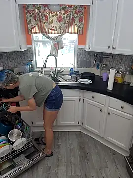 amymatthews92 online show from 03/13/26, 02:00