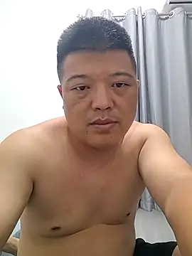 Snapshot of hiwoaini chatting on 06/11/26, 07:00 hiwoaini online show from 06/11/26, 07:00