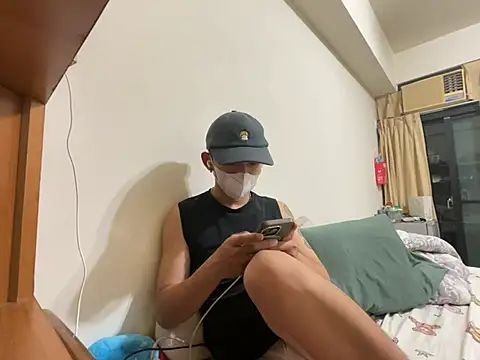 boyjoe10 online show from 04/13/26, 03:16