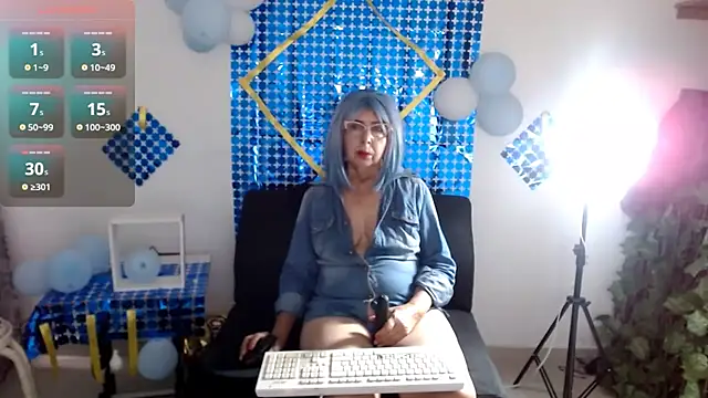 ruth blue21 online show from 10/09/25, 07:58