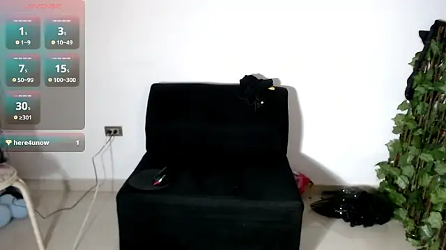 ruth blue21 online show from 10/27/25, 04:24