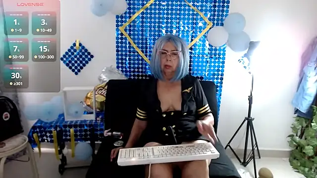 ruth blue21 online show from 10/03/25, 04:30