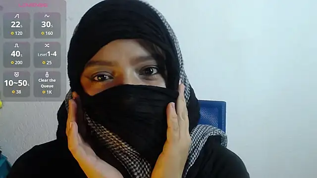 Snapshot of Sara_cute92 chatting on 10/06/25, 04:46 Sara cute92 online show from 10/06/25, 04:46