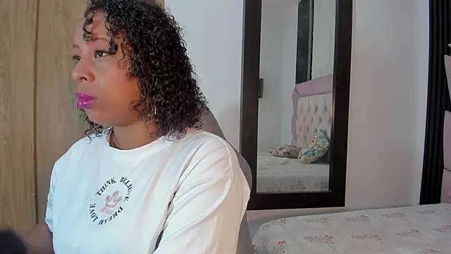 Snapshot of Faver_ chatting on 11/08/25, 11:58 Faver online show from 11/08/25, 11:58