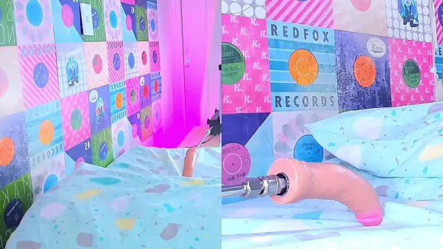 perla cm online show from 11/21/25, 11:20