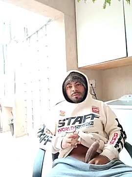 Snapshot of escorpionsd chatting on 10/09/25, 11:00 escorpionsd online show from 10/09/25, 11:00