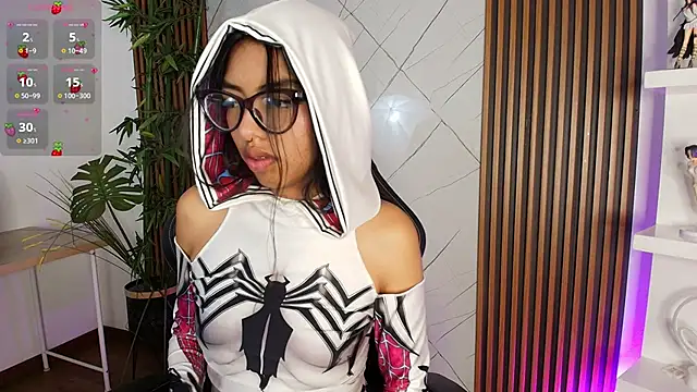 Snapshot of Sphere01 chatting on 02/22/26, 03:31 Sphere01 online show from 02/22/26, 03:31