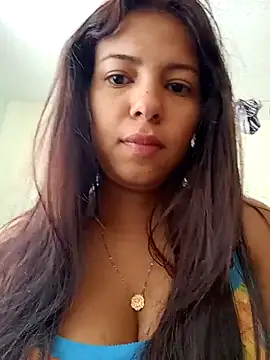 IsabellaLuxe online show from 10/19/25, 12:41