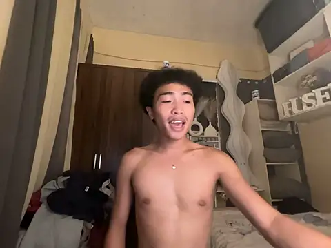 yourhotpinoy online show from 04/08/26, 01:34