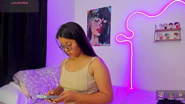 Dilan and Mia online show from 12/21/25, 07:26