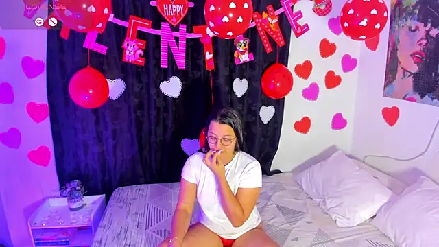 Dilan and Mia online show from 02/14/26, 09:15