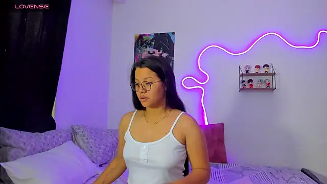 Dilan and Mia online show from 01/06/26, 02:54