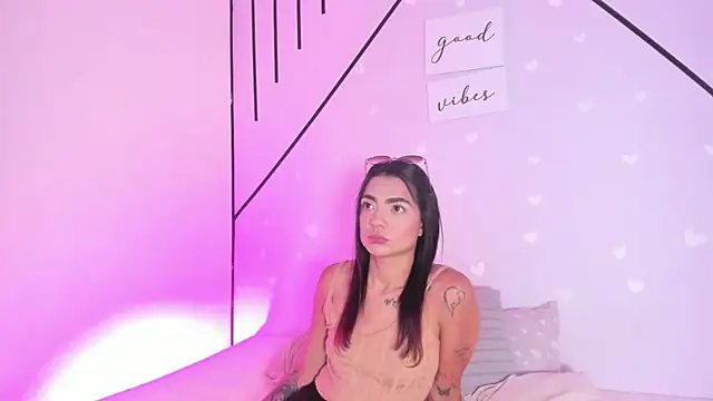 MiahCornell  online show from 03/19/26, 07:36