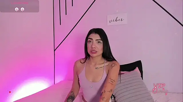 MiahCornell  online show from 02/10/26, 07:46