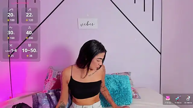 MiahCornell  online show from 12/18/25, 04:44