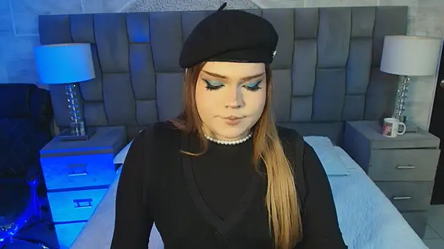 Maxxxine1 online show from 11/02/25, 09:03