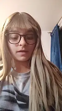 Aurora blaack online show from 11/13/25, 02:04