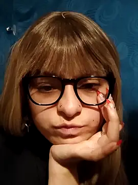 Snapshot of Aurora_blaack chatting on 03/09/26, 03:32 Aurora blaack online show from 03/09/26, 03:32