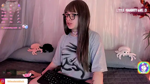 Aurora blaack online show from 11/10/25, 06:02